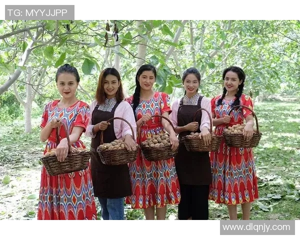 新疆咔什古城与上海的文化碰撞与旅游魅力对比探讨 新疆咔什古城与上海的文化碰撞与旅游魅力对比探讨