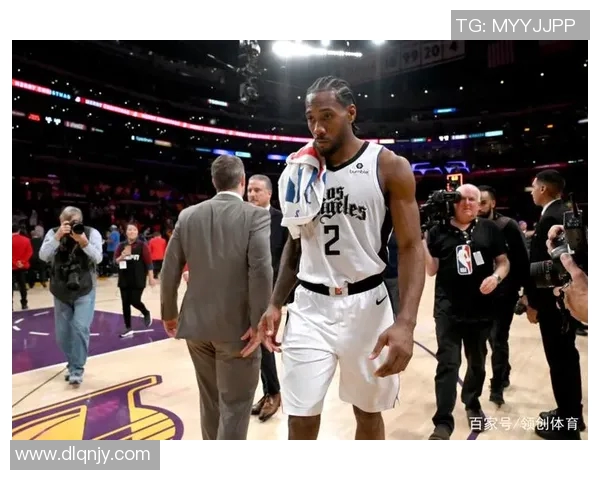 萨卡的崛起与英超赛场的辉煌历程：从青训到明星球员的蜕变之路