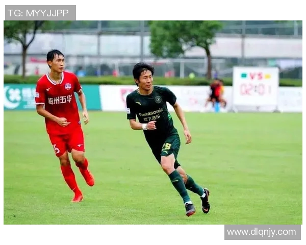 梅州队迎战江绿城,争夺联赛关键三分,球迷期待精彩对决 梅州队迎战江绿城,争夺联赛关键三分,球迷期待精彩对决